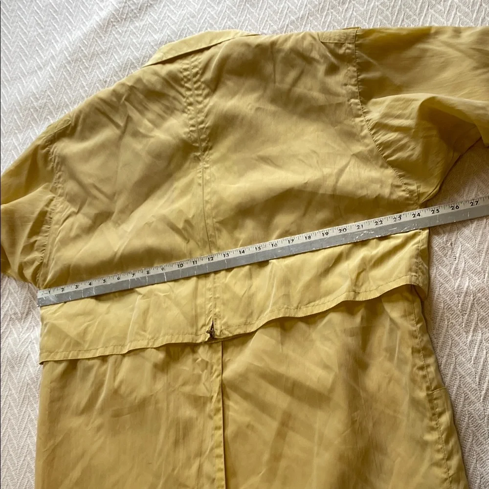 Vintage women’s Yellow Trench Coat iridescent long lined pockets - Picture 12 of 16